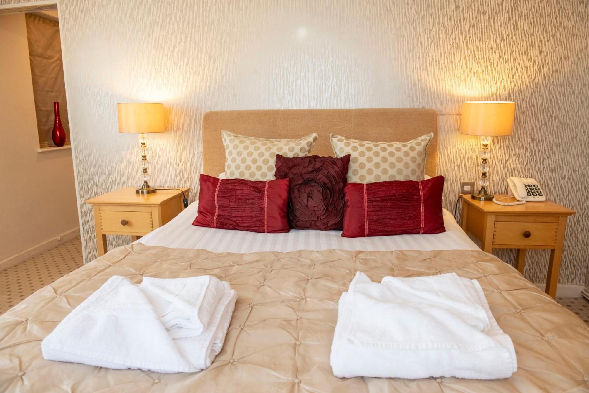 Ashburnham Hotel Pembrey Exteriér fotografie
