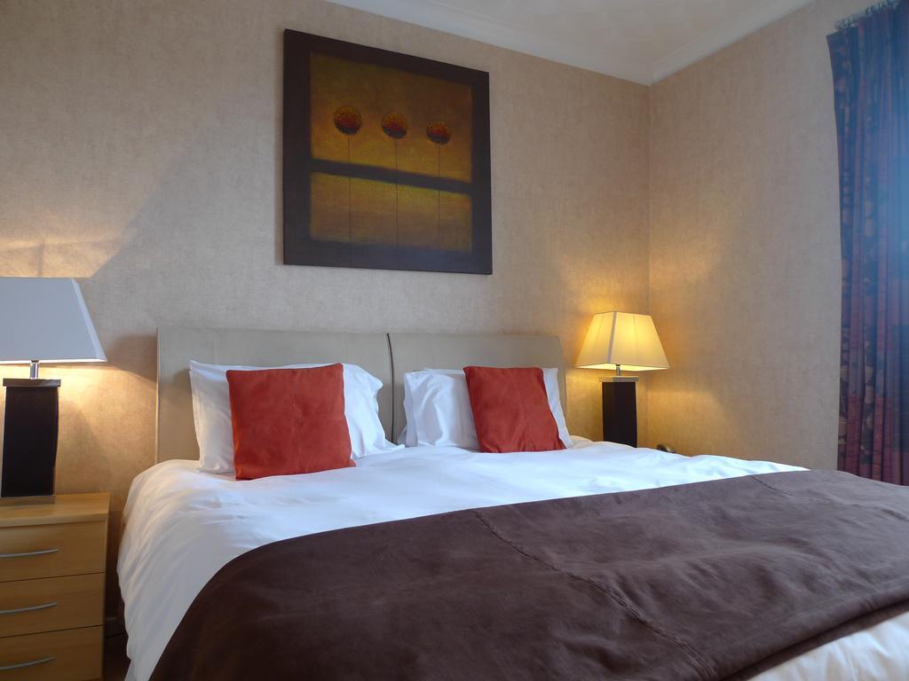 Ashburnham Hotel Pembrey Pokoj fotografie
